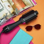Revlon One-Step Hair Dryer & Volumizer Hot Air Brush - Image 4